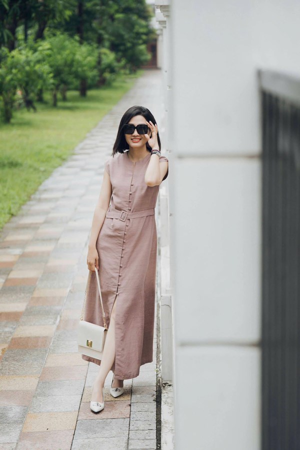  Dusky Rose Dress | Váy cổ tròn “Tro Hoa”