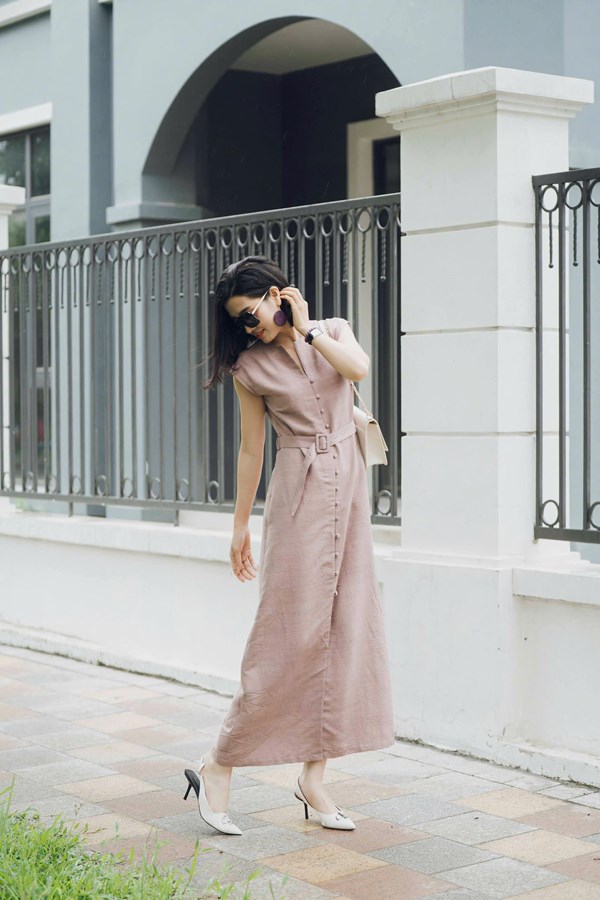 Dusky Rose Dress | Váy cổ tròn “Tro Hoa”