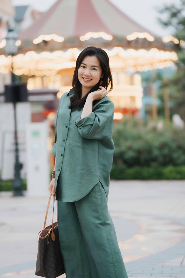 Olive Whisper Set | Bộ đồ lụa tơ tằm “Thì Thầm Oliu” 