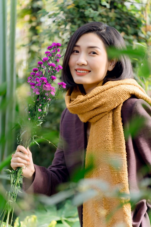 Silk Vest for elegant women/ brown