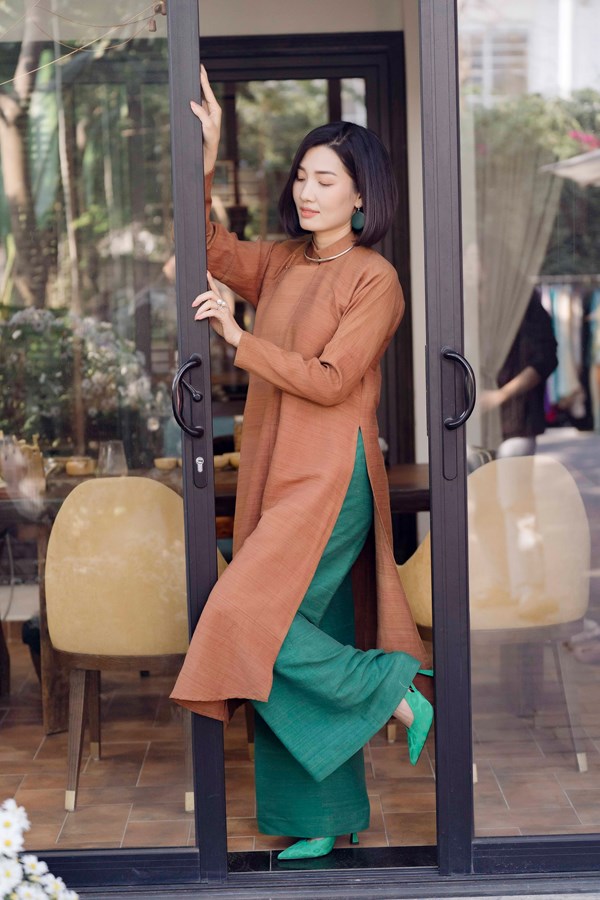 Royal Ao Dai Ngũ Thân