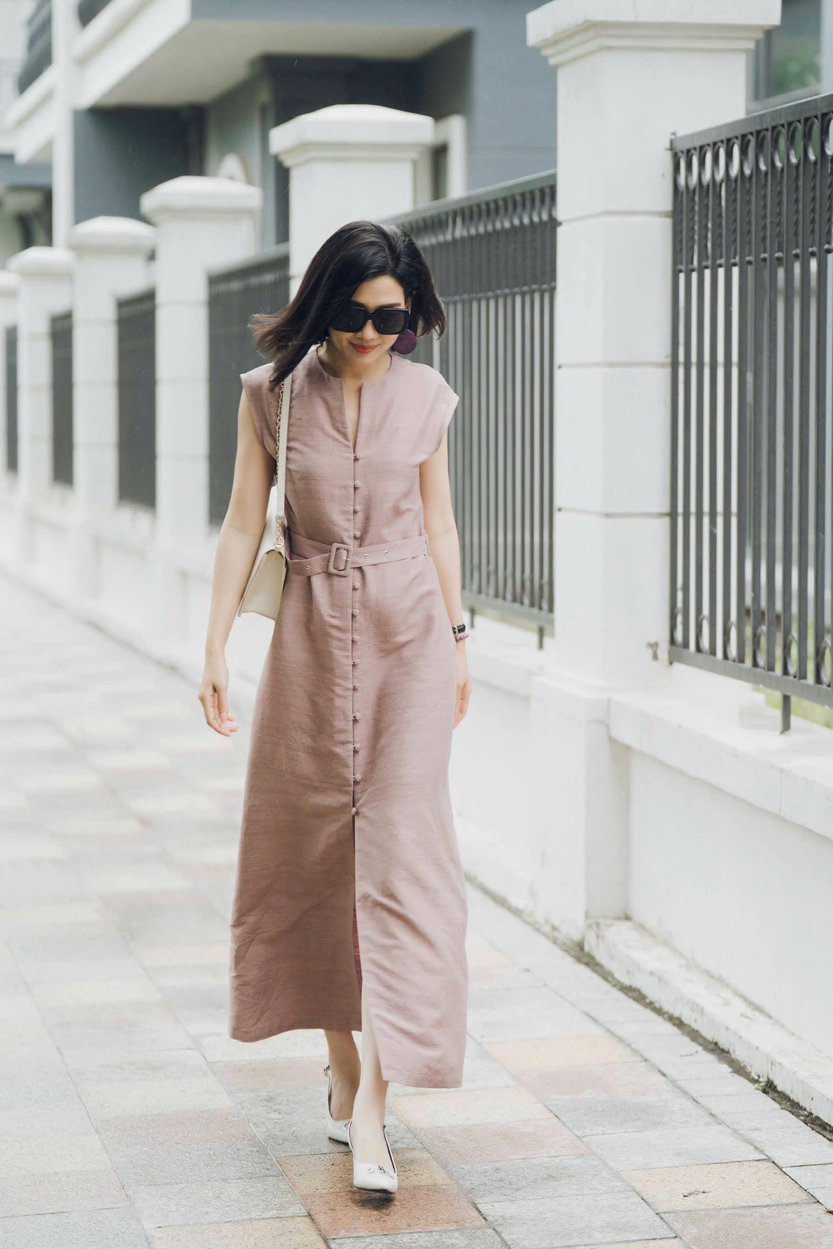  Dusky Rose Dress | Váy cổ tròn “Tro Hoa”