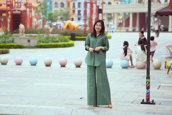 Olive Whisper Set | Bộ đồ lụa tơ tằm “Thì Thầm Oliu” 