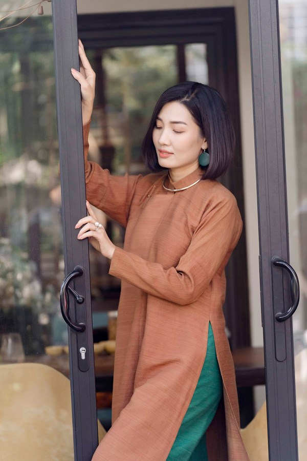 Luxury Ancient Silk Ao Dai 